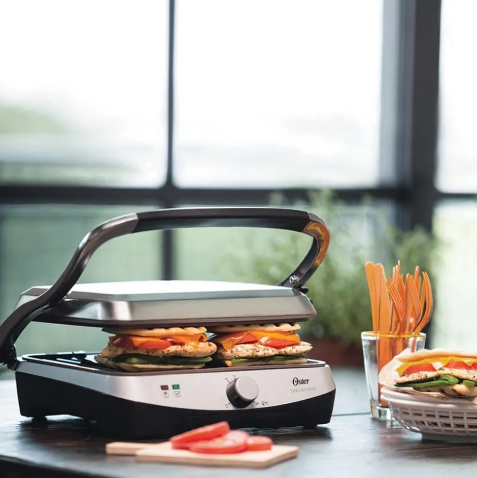 Parrilla y Panini Eléctrica Bioceramic Oster