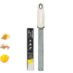 Rallador Beige Classic Zester Microplane