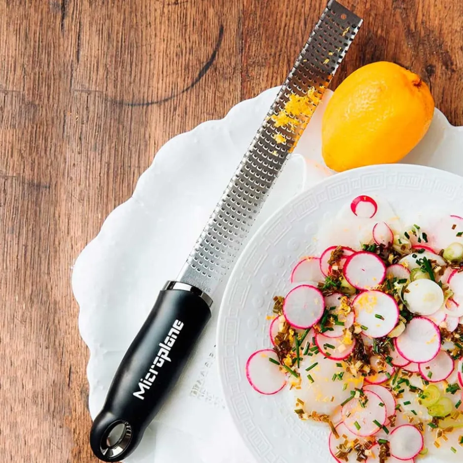 Rallador Negro Classic Zester Microplane